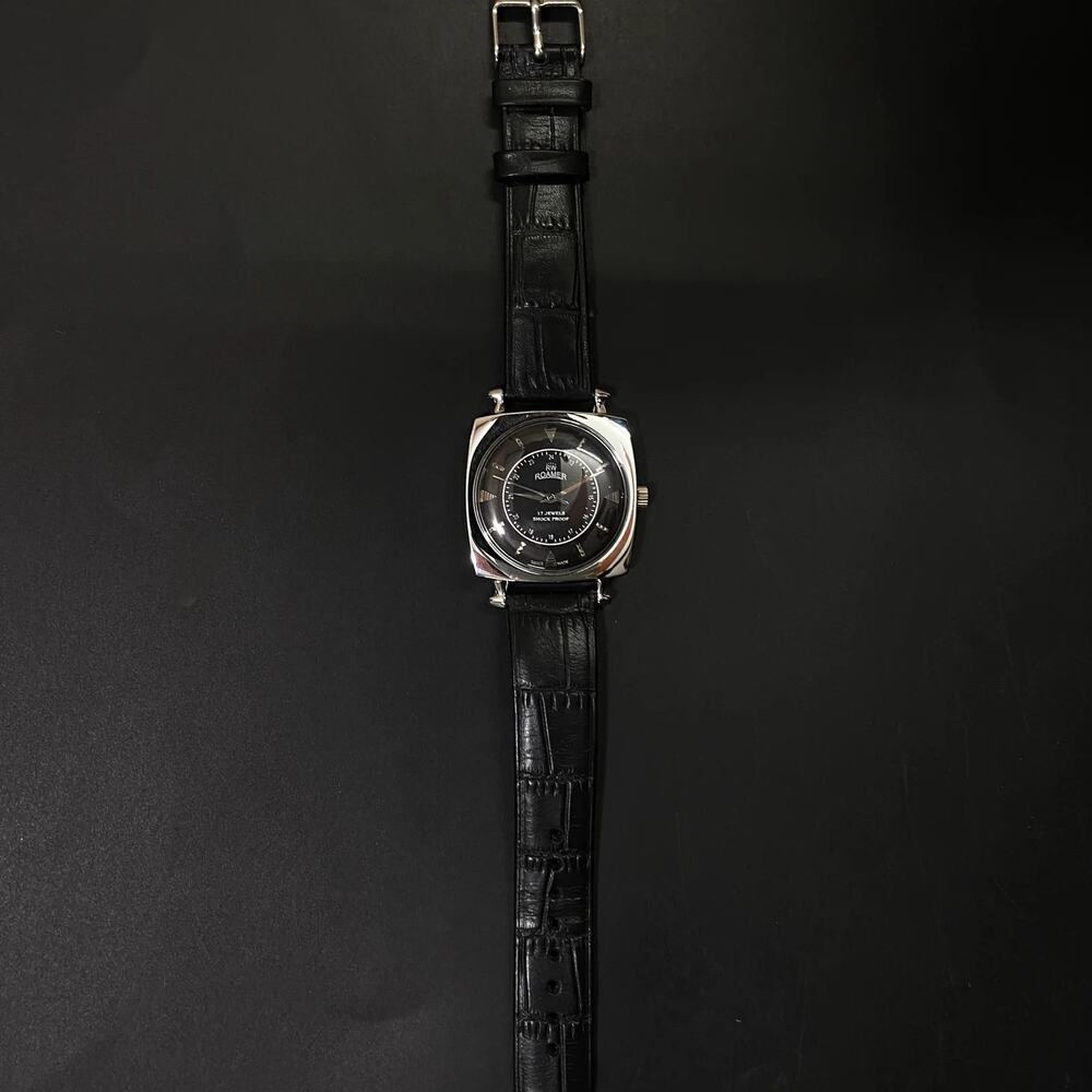 Vintage 1978 Roamer Manual Mens Silver Watch W/Leather Strap & Black accents - Picture 4 of 7